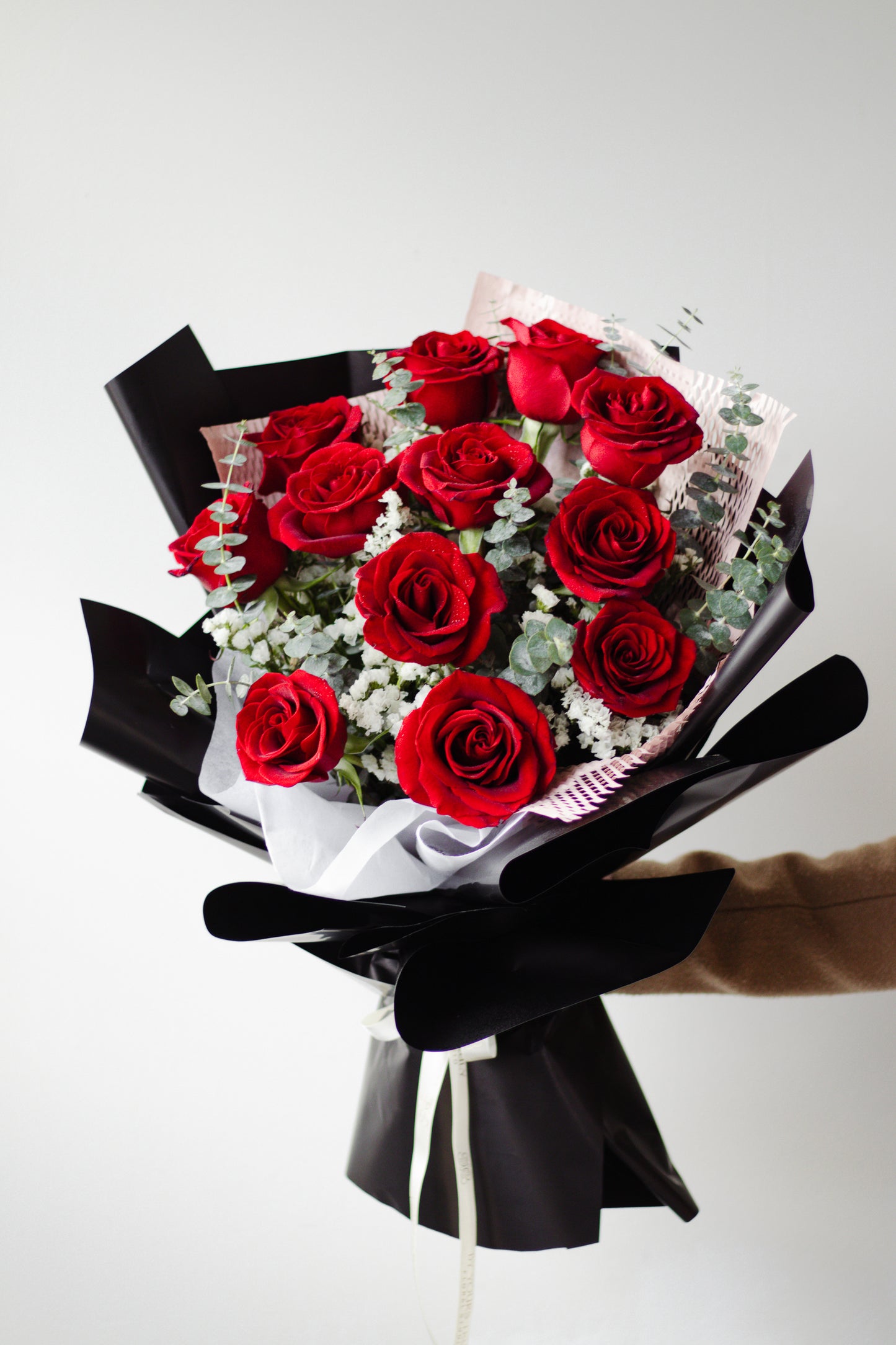 Soledad - Classic and Elegant Rose Bouquet