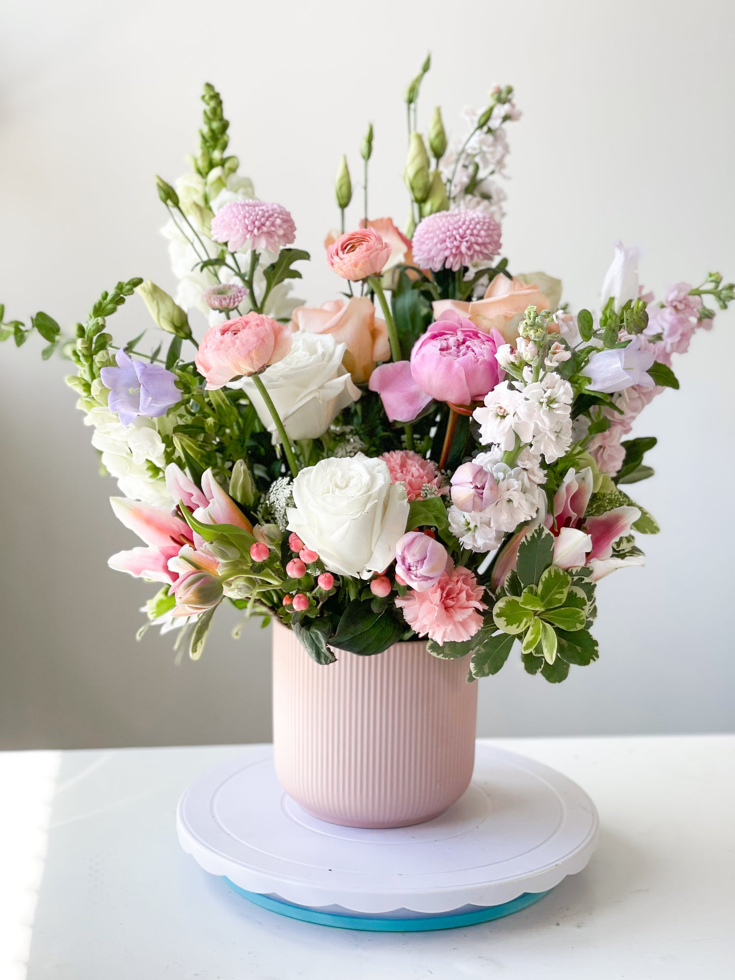 Isabella - Fresh Flower Centrepiece