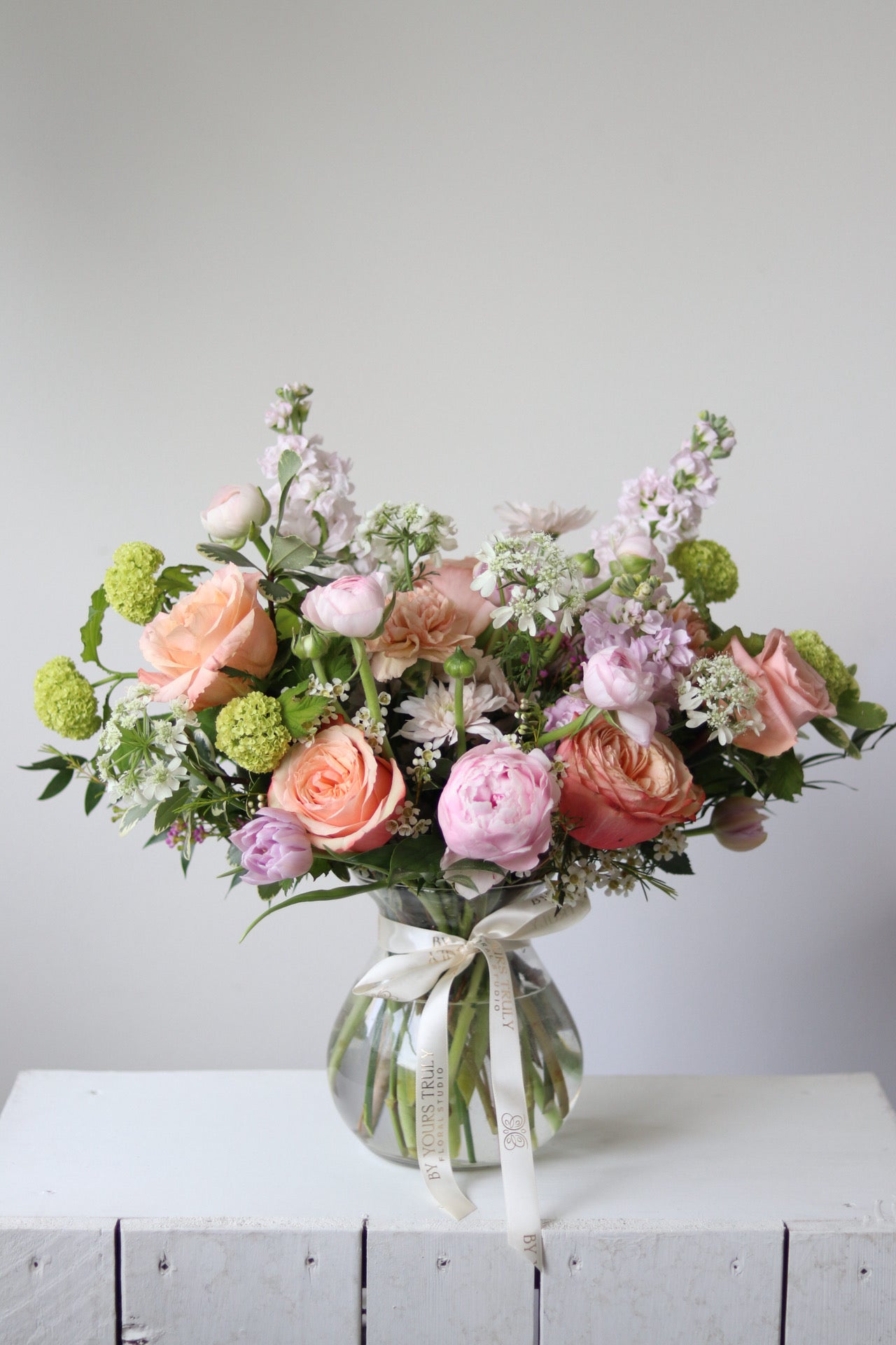 Carmelita - Vase Arrangement