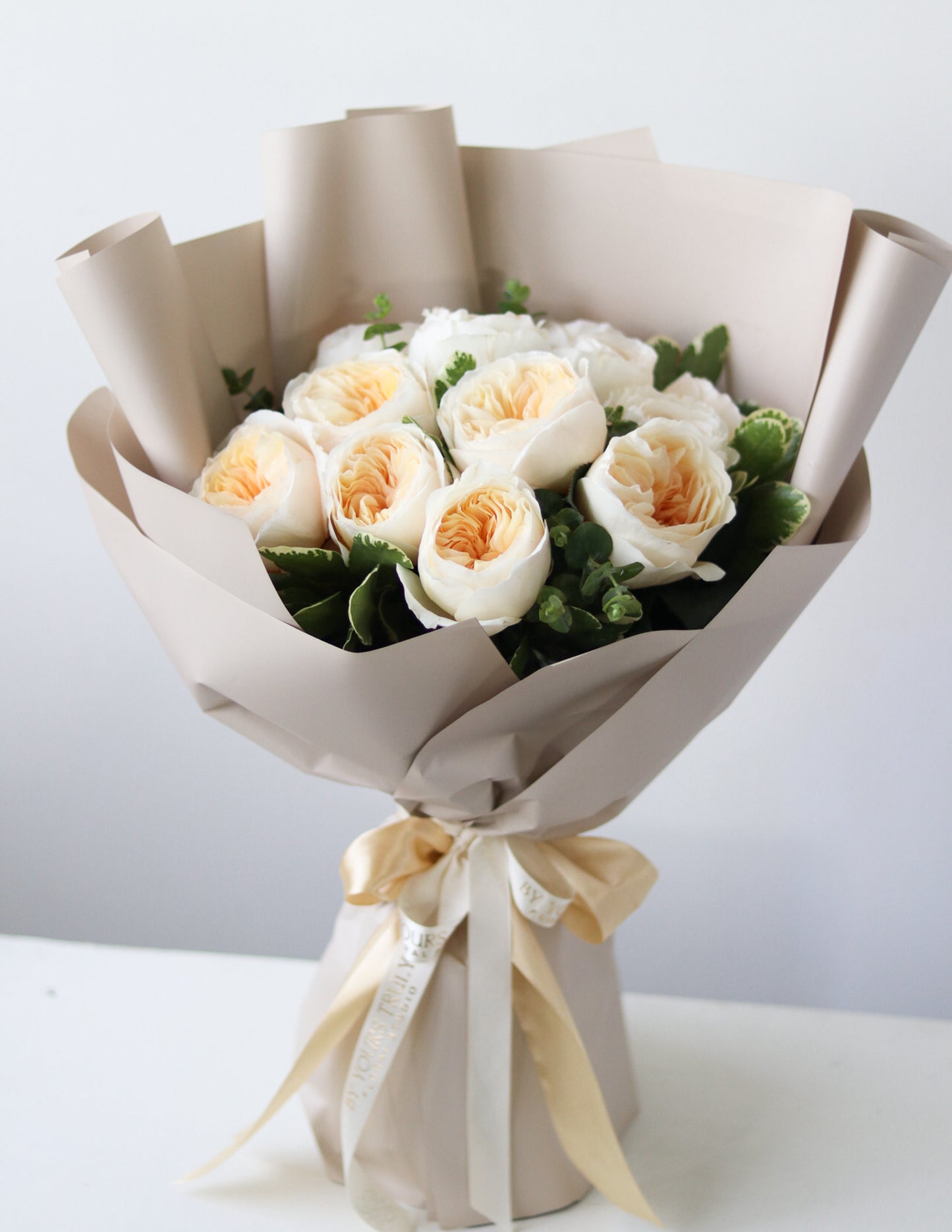 Alanna - Garden Rose Bouquet