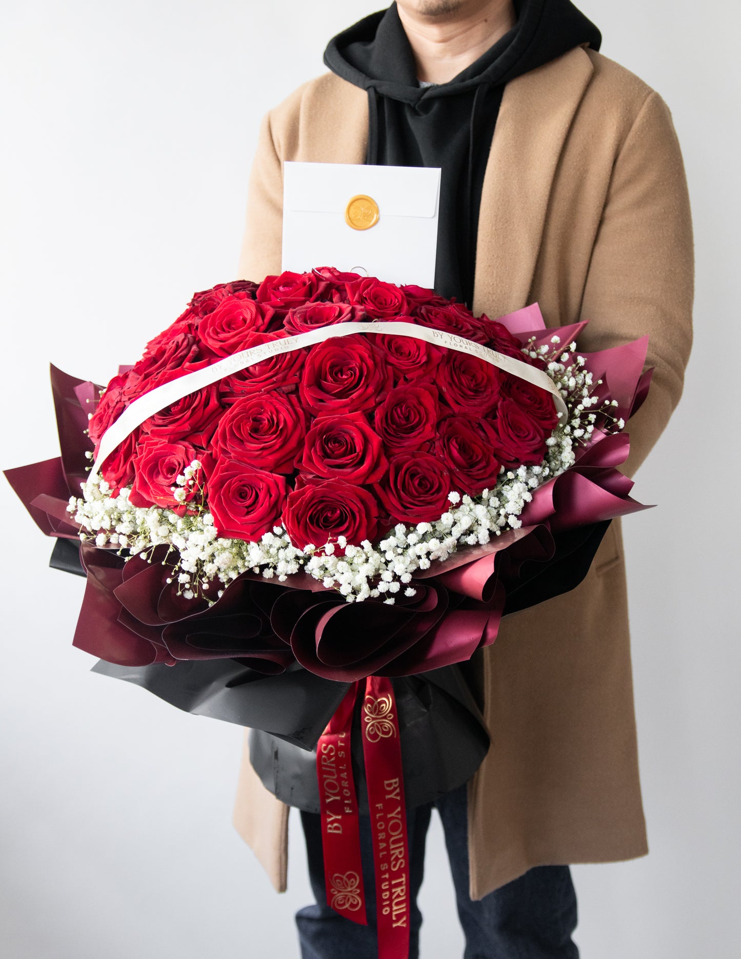 Scarlette - Luxury Rose Bouquet