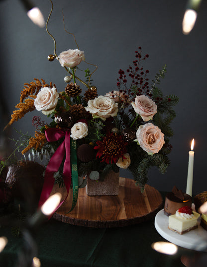 Holiday Blush Centrepiece