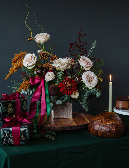 Holiday Blush Centrepiece