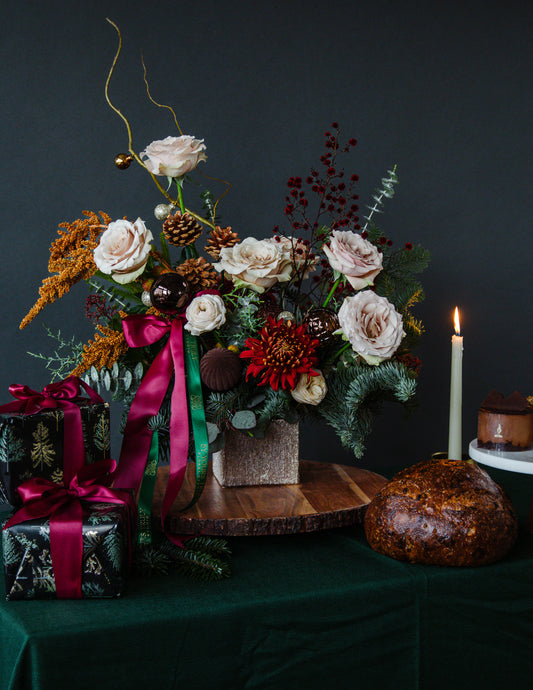 Holiday Blush Centrepiece